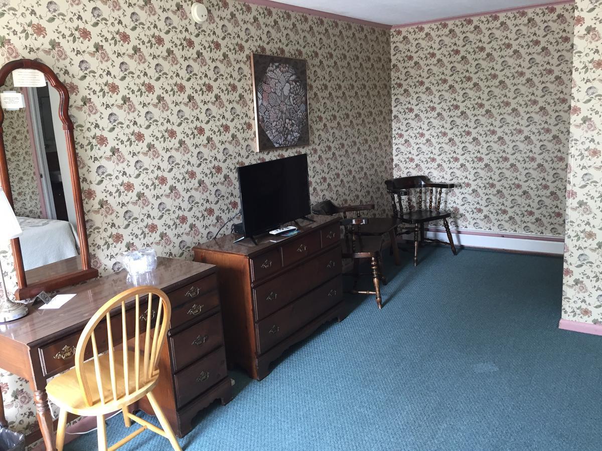 Swiss Inn Londonderry Bagian luar foto