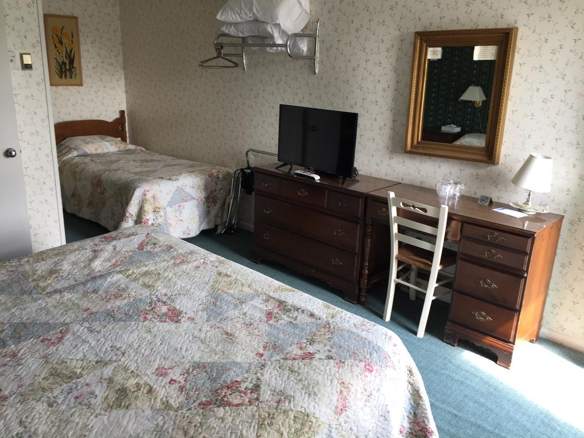 Swiss Inn Londonderry Bagian luar foto