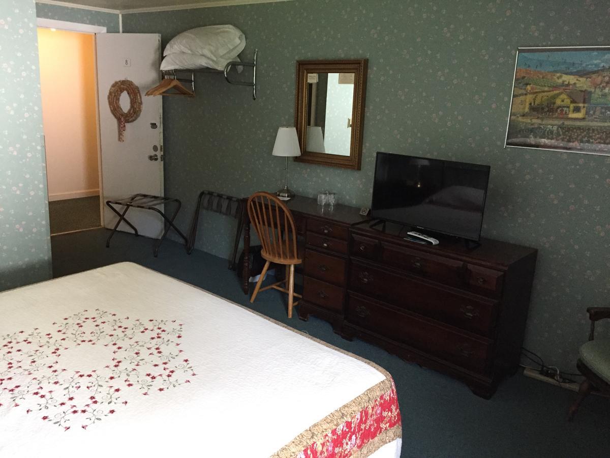 Swiss Inn Londonderry Bagian luar foto