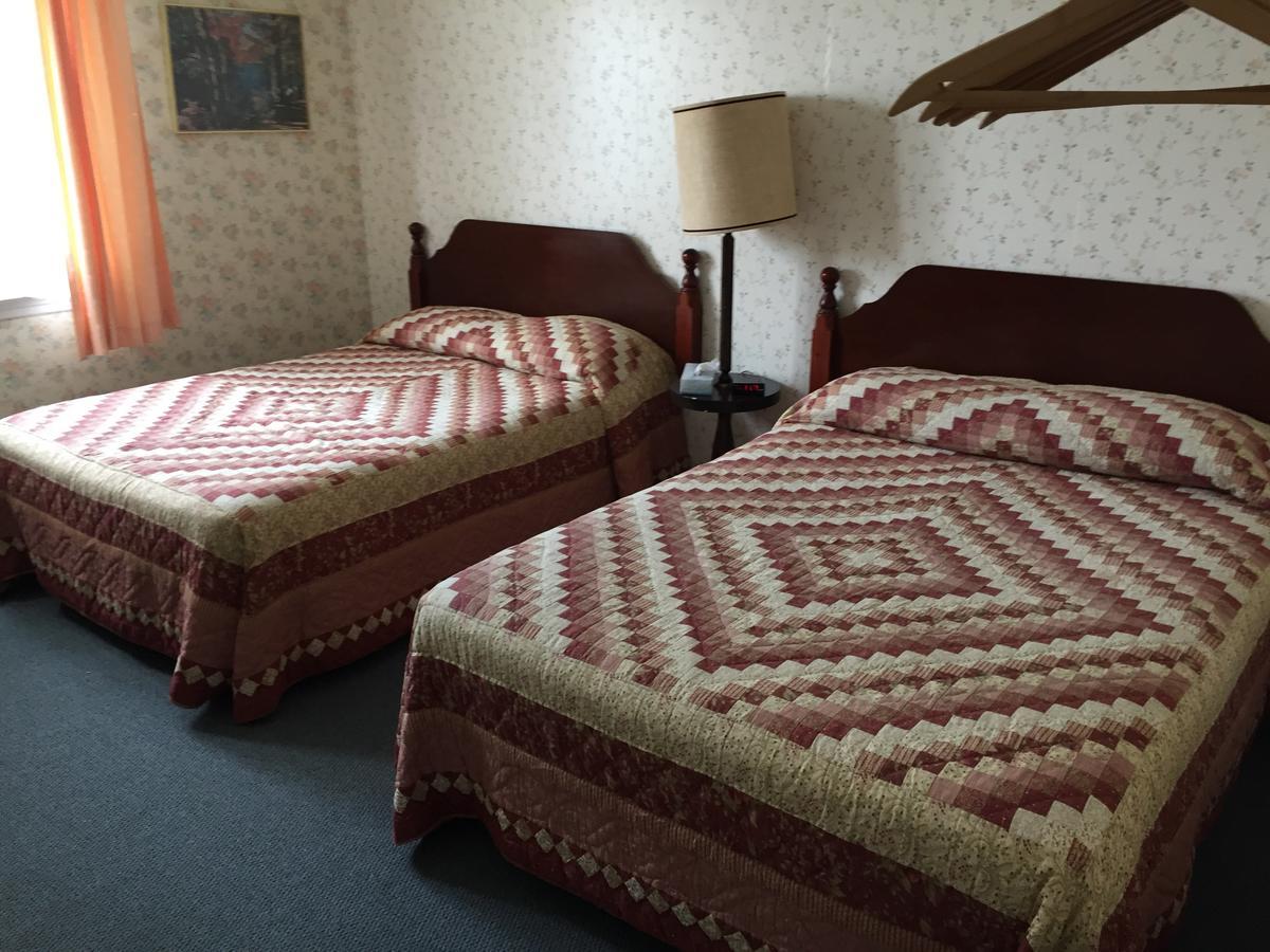 Swiss Inn Londonderry Bagian luar foto