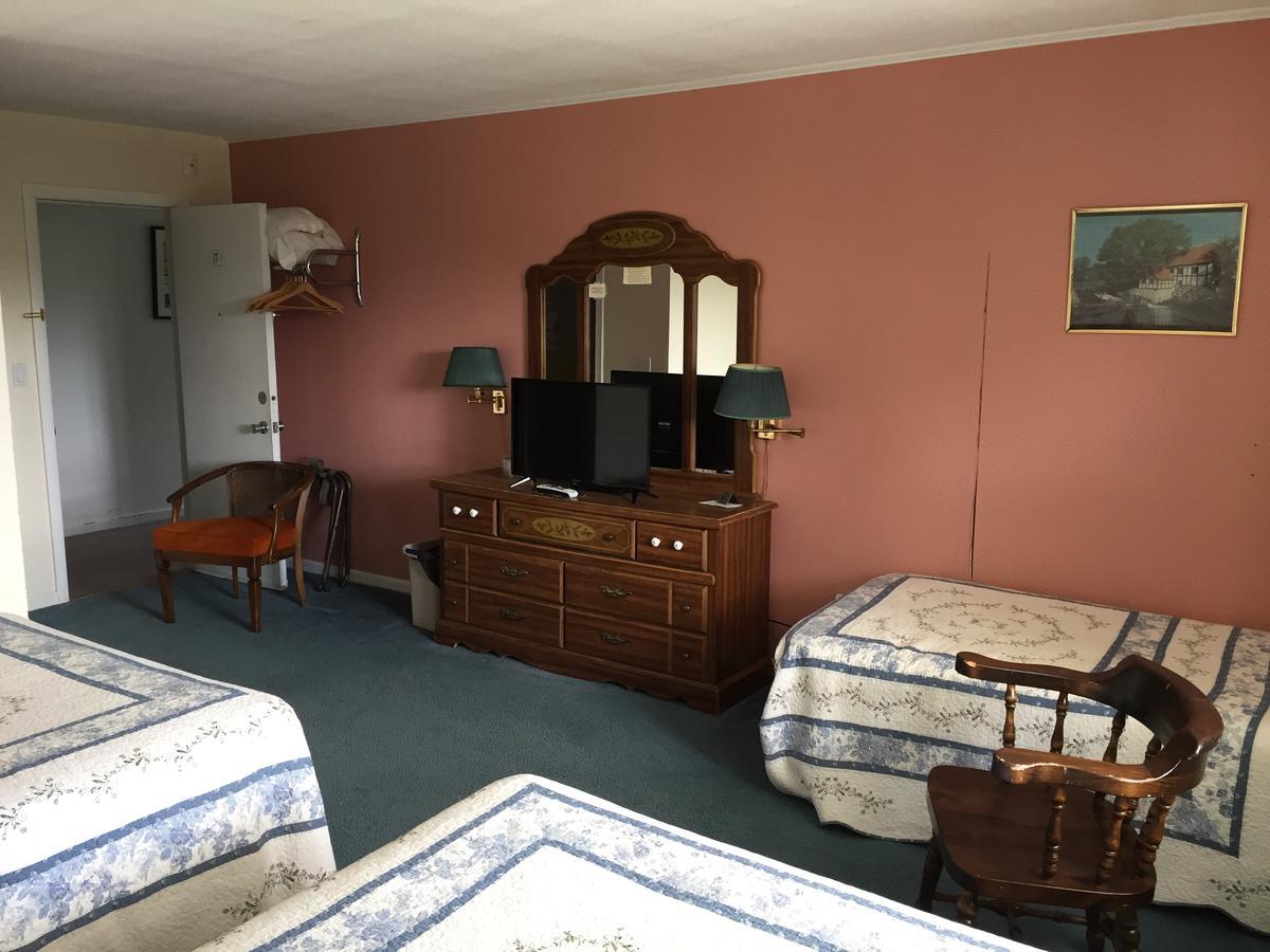 Swiss Inn Londonderry Bagian luar foto