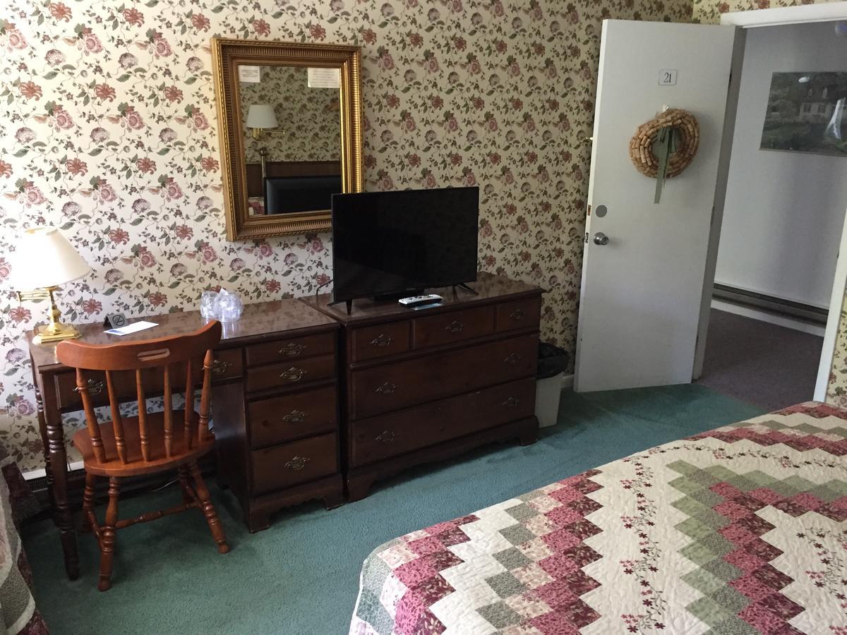 Swiss Inn Londonderry Bagian luar foto